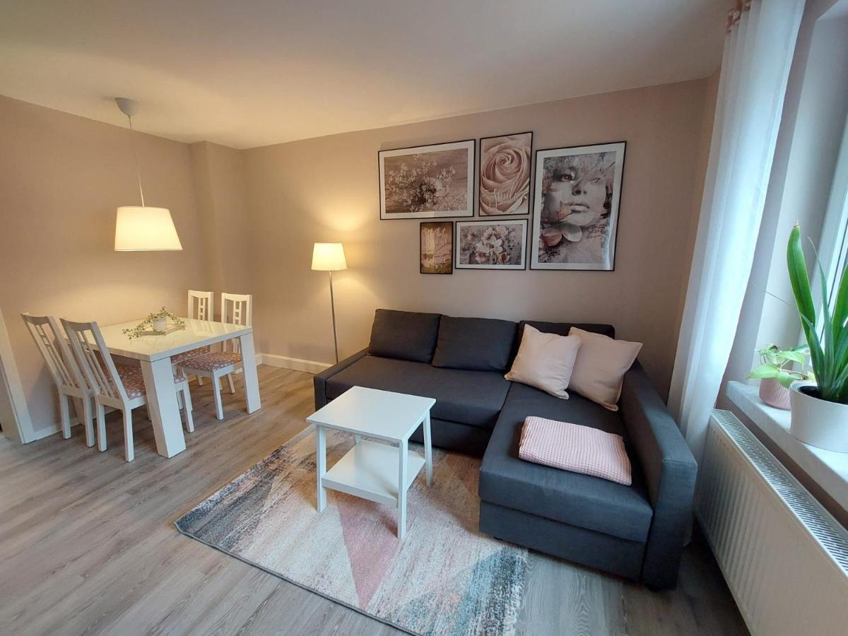Helles Modern Eingerichtetes Apartment Halle  Exteriér fotografie